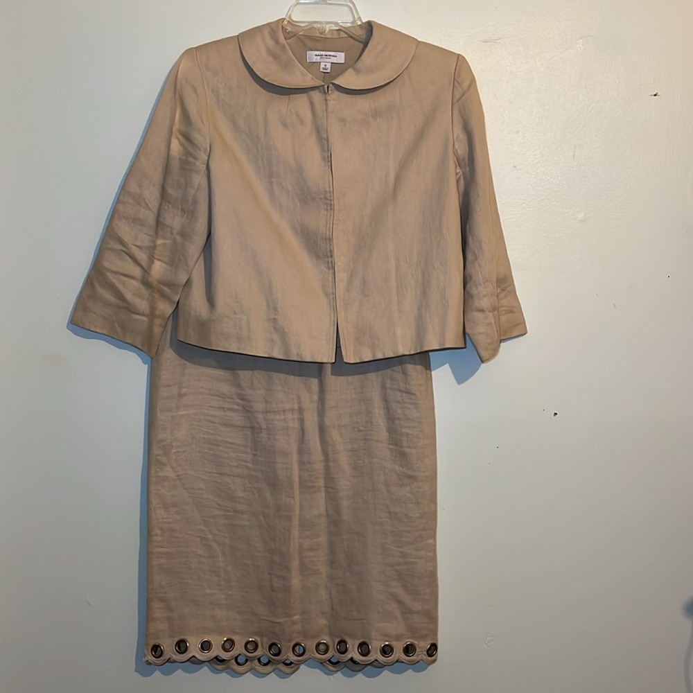 Isaac Mizrahi 100% Linen Skirt Suit, Tan, w/ Brass Details, size 12 top, 8 skirt